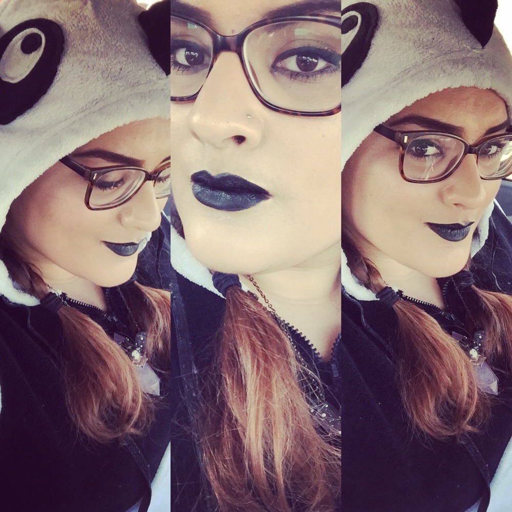🐼MEET THE SELLER🐼